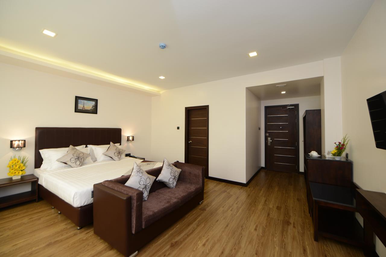 Hotel Lexus Янгон Екстер'єр фото