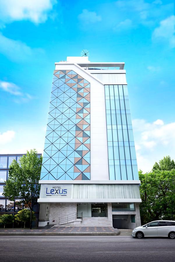 Hotel Lexus Янгон Екстер'єр фото