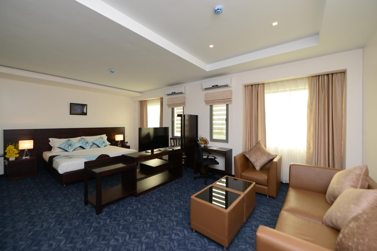 Hotel Lexus Янгон Екстер'єр фото